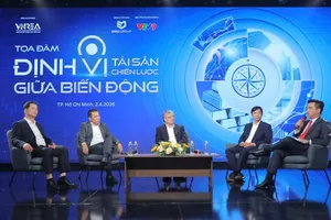 Các chuyên gia trao đổi tại Hội thảo với chủ đề “Thị trường bất động sản 2026 - Định vị tài sản chiến lược giữa biến động”. Ảnh: THANH HIỀN