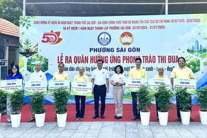 Lễ ra quân thực hiện Phong trào thi đua “Toàn dân chung tay bảo vệ môi trường, vì một Việt Nam xanh – sạch – đẹp” tại phường Sài Gòn. Ảnh: THANH HIỀN