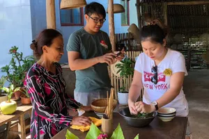 TPHCM triển khai kích cầu vực dậy ngành du lịch sau dịch Covid-19