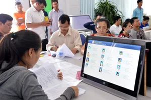 Bộ Chính trị ban hành quy định về chế độ kiểm tra, giám sát công tác cán bộ