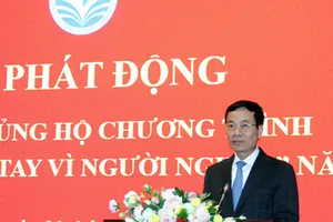 Bộ trưởng Nguyễn Mạnh Hùng kêu gọi ngành ICT hành động vì người nghèo