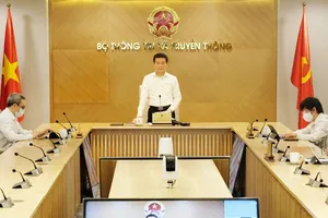 Các nhà mạng giảm cước và hỗ trợ người dân chống dịch Covid-19