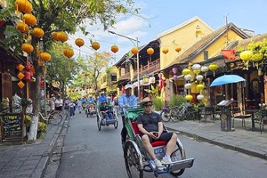  3月20日，全国多地阳光充足，适合户外活动。