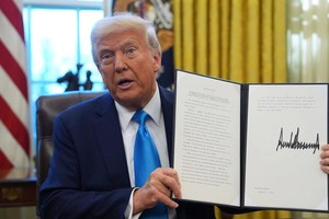 美财政部称美元纸币将印上特朗普签名 系美历史上在任总统首例