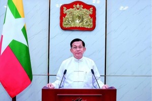 缅甸新任总统敏昂莱