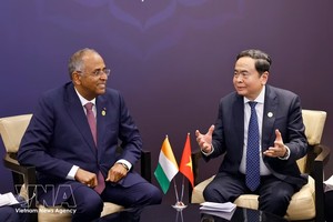 越南国会主席陈青敏会见科特迪瓦国民议会议长阿希。