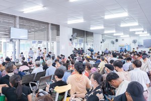 大水镬医院5月6日门诊病人数激增。