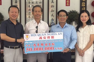 潮州义安会馆支持《西贡解放报》华文电子版发展