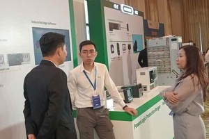 企业在活动上展示绿色科技产品。图：明海