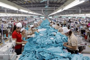 北宁省协和乡越泛太平洋世界（Việt Pan Pacific World）一成员有限公司出口服装生产车间。图自越通社