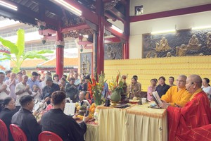 福建二府会馆盂兰普度法会功德圆满
