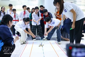 2025年HNUE奥林匹克STEM竞赛以“塑造绿色未来——建设绿色未来”为主题，吸引约4500名学生参加。图自越通社