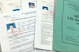 Vẫn cần khám sức khỏe khi thi bằng lái xe