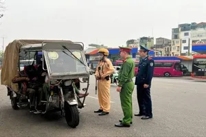 Tạm giữ hơn 2.000 xe ba bánh tự chế