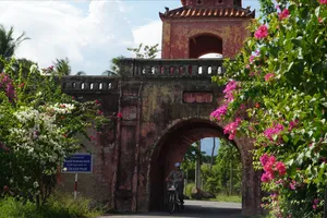 Cận cảnh Thành cổ Diên Khánh 230 tuổi sắp được trùng tu