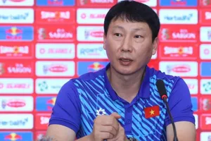 Những chờ đợi từ HLV Kim Sang-sik