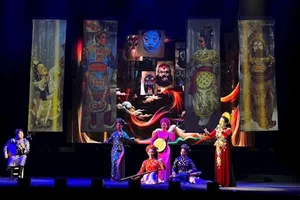 Gần 650 tác phẩm về TPHCM - 50 năm tự hào bản anh hùng ca