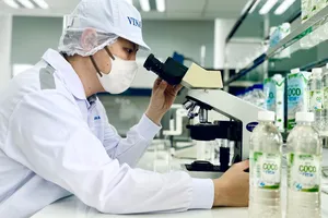 Bên cạnh sản phẩm sữa, Vinamilk đang đẩy mạnh thêm các sản phẩm non-dairy như nước dừa xuất đi Nhật, Canada, Hoa Kỳ, Đài Loan…