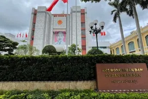 Hà Nội chưa xem xét chế độ hỗ trợ thêm cho cán bộ nghỉ hưu sớm do sắp xếp