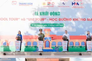 Các đơn vị khởi động chuỗi chương trình “School Tour”, “Uni Tour” - Học đường không ma túy.