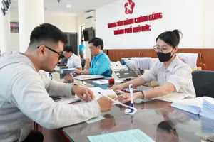 Sáp nhập đi kèm với cắt giảm thủ tục hành chính