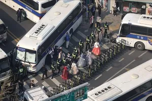 14.000 cảnh sát Hàn Quốc được huy động trong ngày phán quyết Tổng thống Yoon Suk Yeol