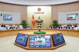 Thủ tướng Phạm Minh Chính chủ trì và phát biểu tại phiên họp. Ảnh: VIẾT CHUNG