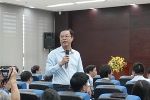 Ông Võ Nguyên Chương, Phó Giám đốc Sở Nông nghiệp và Môi trường TP Đà Nẵng phát biểu. Ảnh: XUÂN QUỲNH