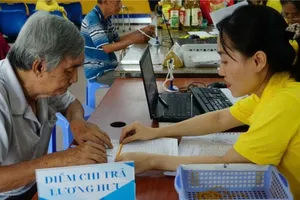 Thủ tướng chỉ đạo chi trả lương hưu tháng 5 sớm (từ ngày 25 - 28-4-2025)