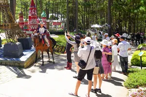 Tây Nguyên - Nam Trung bộ nườm nượp khách du lịch