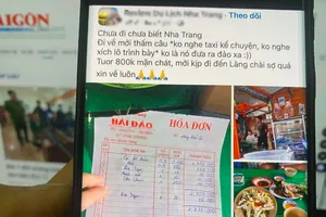 Bè nổi mở "chui" đón thực khách, bán cá 3,5 triệu đồng/kg