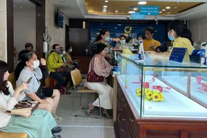 Giá vàng chiều 15-5 giảm gần 2 triệu đồng/lượng 