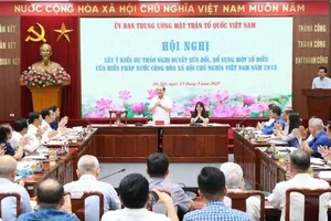 Đề nghị giữ quyền chất vấn của đại biểu HĐND đối với Chánh án tòa án, Viện trưởng Viện Kiểm sát