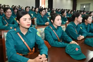 Khối nữ du kích miền Nam xuất quân huấn luyện diễu binh mừng Quốc khánh 2-9