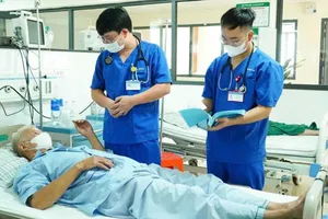 Phú Thọ: Nhiều người nhập viện, hôn mê do nắng nóng gay gắt