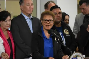 Thị trưởng Los Angeles của Mỹ, bà Karen Bass. Ảnh: KEITH BIRMINGHAM/ ORANGE COUNTY REGISTER/ SCNG