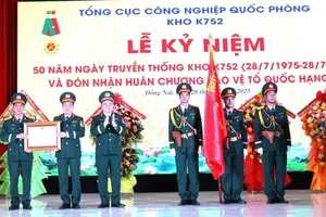 Kho K752 đón nhận Huân chương Bảo vệ Tổ quốc hạng Ba