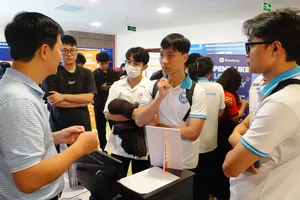 Triển lãm tạo không gian kết nối đổi mới sáng tạo, thúc đẩy tinh thần học hỏi. Ảnh: XUÂN QUỲNH