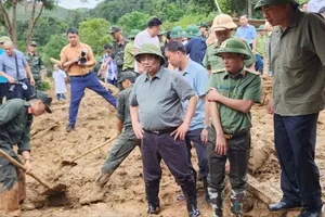 Tiếp tục hỗ trợ khẩn cấp 300 tỷ đồng cho Điện Biên, Nghệ An 