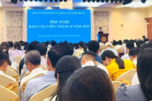 Quang cảnh hội nghị 