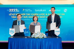 Đại diện Long Châu, Mayoly và VnADA ký kết hợp tác chiến lược