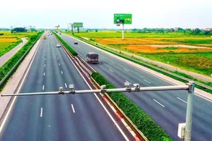 Tuyến cao tốc Pháp Vân - Cầu Giẽ và Hà Nội - Hải Phòng: Thí điểm cấm xe tải đi vào làn 1