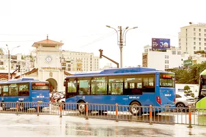 Ưu tiên phát triển giao thông công cộng xanh