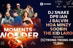 Ngôi sao Úc The Kid LAROI đến Việt Nam: Rapper Double2T "sốc" vì gặp idol trên máy bay