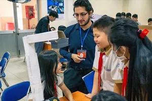 TPHCM: Triển khai giảng dạy STEM song ngữ trong năm học 2025-2026