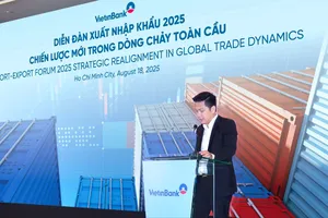 Ông Lê Duy Hải, Phó Tổng Giám đốc kiêm Giám đốc VietinBank TPHCM phát biểu khai mạc sự kiện