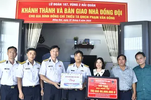 Khánh thành và bàn giao Nhà đồng đội cho quân nhân Phạm Văn Đồng, Lữ đoàn 167, Vùng 2 Hải quân