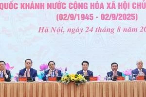 Chủ tịch nước và Thủ tướng gặp mặt đại biểu tiêu biểu các tầng lớp nhân dân