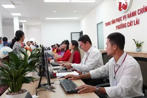 Thành ủy TPHCM yêu cầu xử lý nghiêm việc lợi dụng chính sách, chế độ