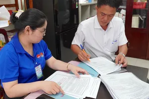  Những nhiệm vụ TPHCM đề xuất Chủ tịch UBND cấp xã ủy quyền cho công chức